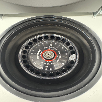 Eppendorf 5404 Refrigerated Centrifuge image 0
